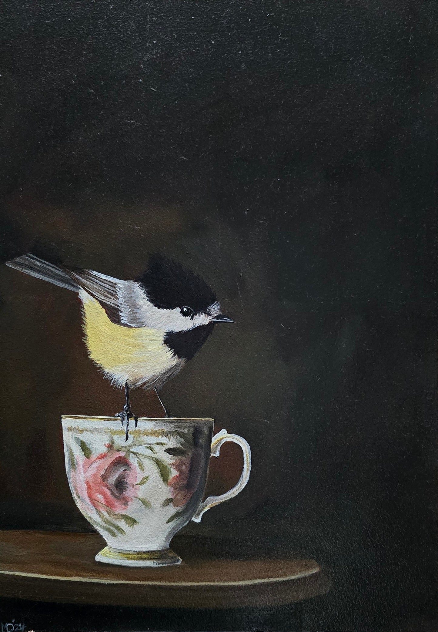 Brid on teacup